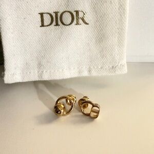 Dior Small Gold Everyday Earrings